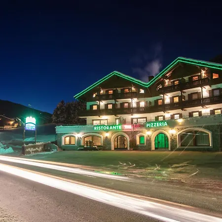 Aparthotel Fior D'alpe 3*