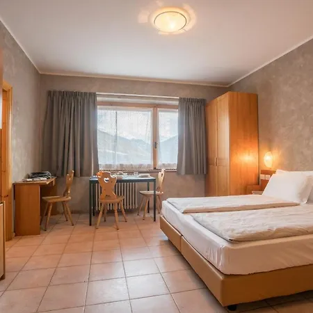 Fior D'alpe 3* Premadio