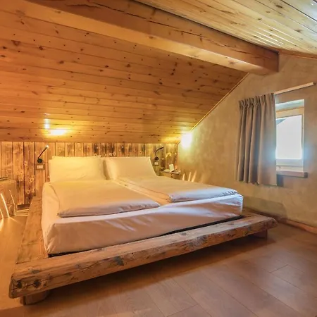 Aparthotel Fior D'alpe 3*